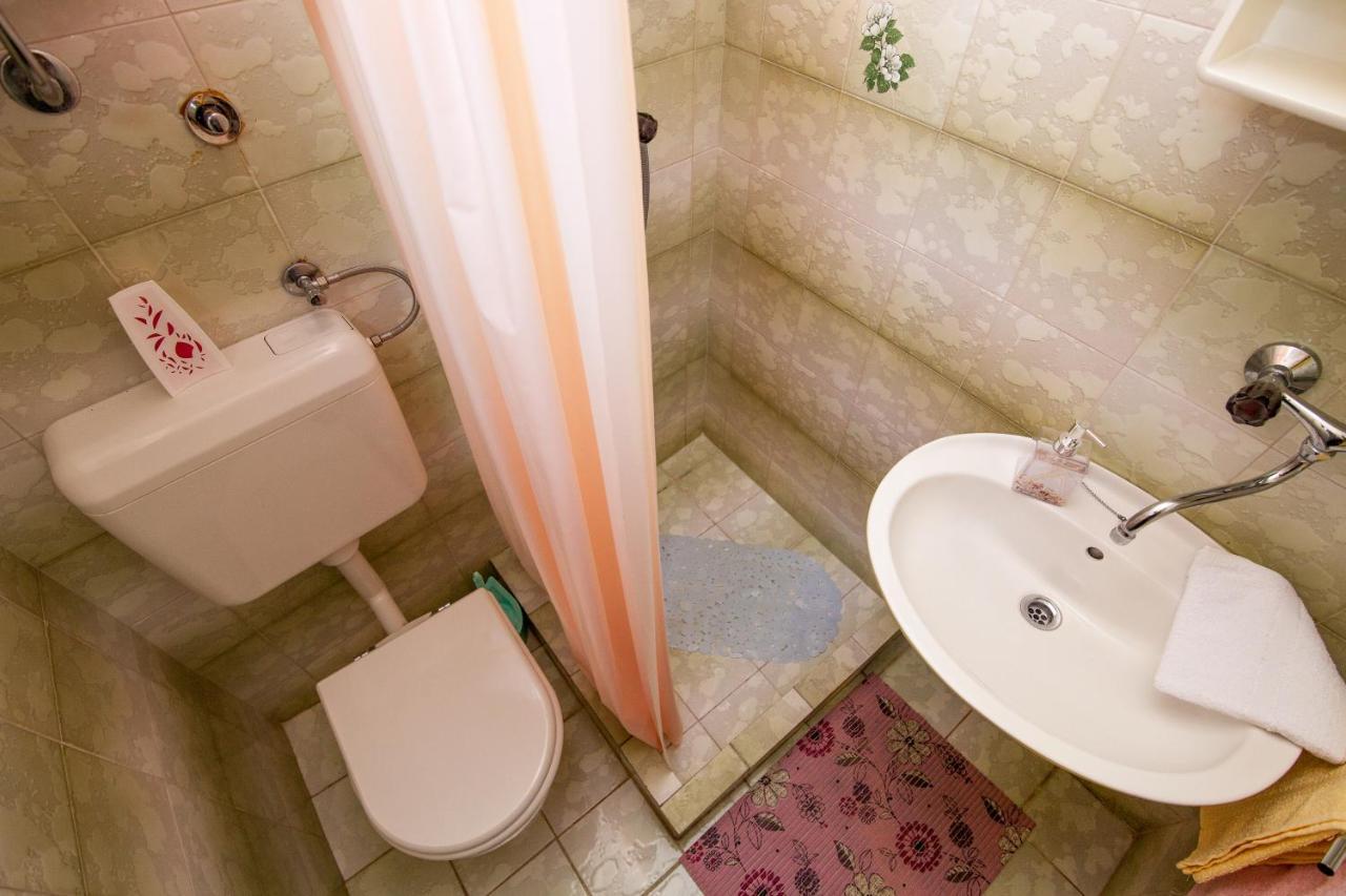 Apartman Kristina Apartment Banjole Exterior photo